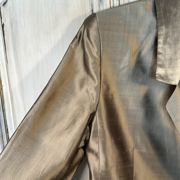 Linda Allard Ellen Tracy 100% Silk Light Sage Green Business Blazer Size 10 - Picture 4 of 11